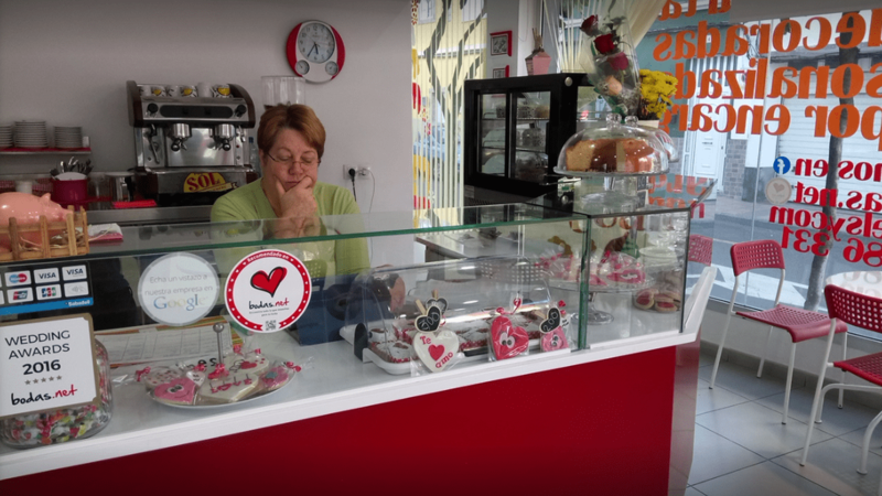 Imagen del establecimiento de  Tartería ElsyÂ´s, en la calle Ruiz Muñiz de Los Llanos (Foto TA)